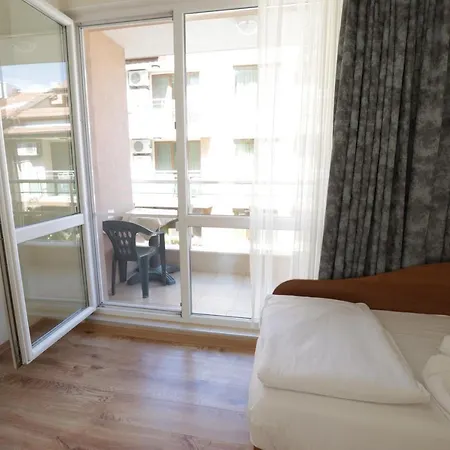 Apartamento зевс *